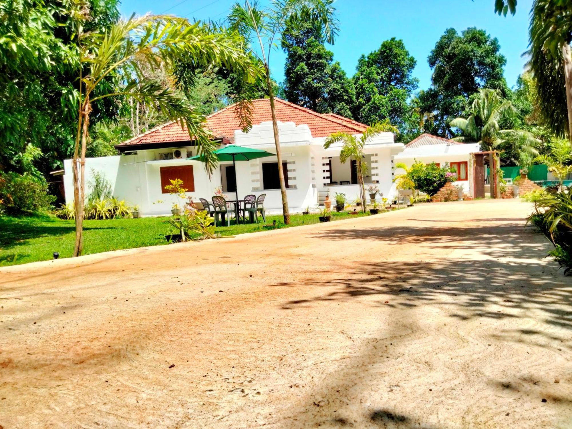 Cinnamon Estate Villa Matara Bagian luar foto